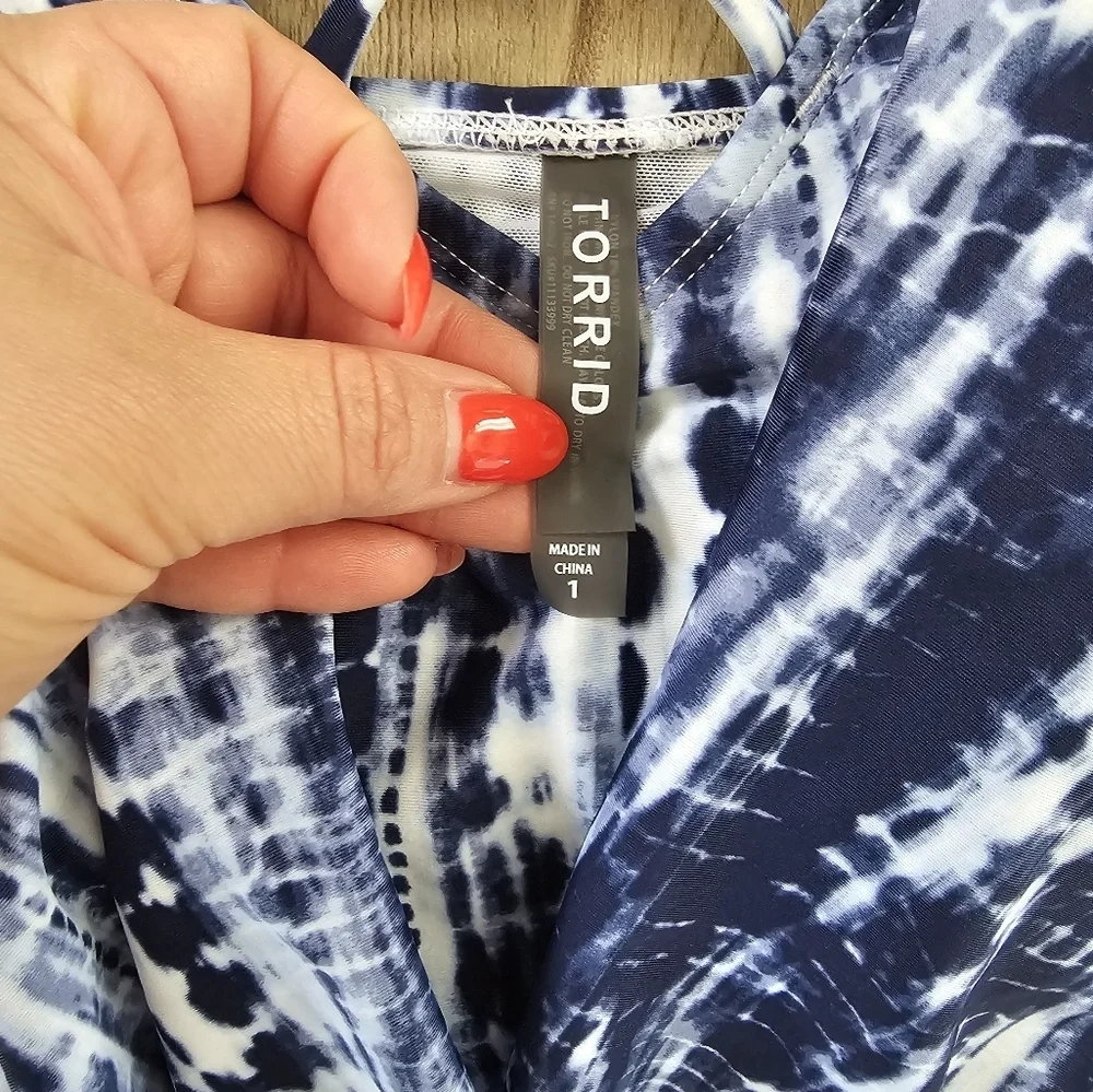 Torrid blue tie dye bikini top Size 1